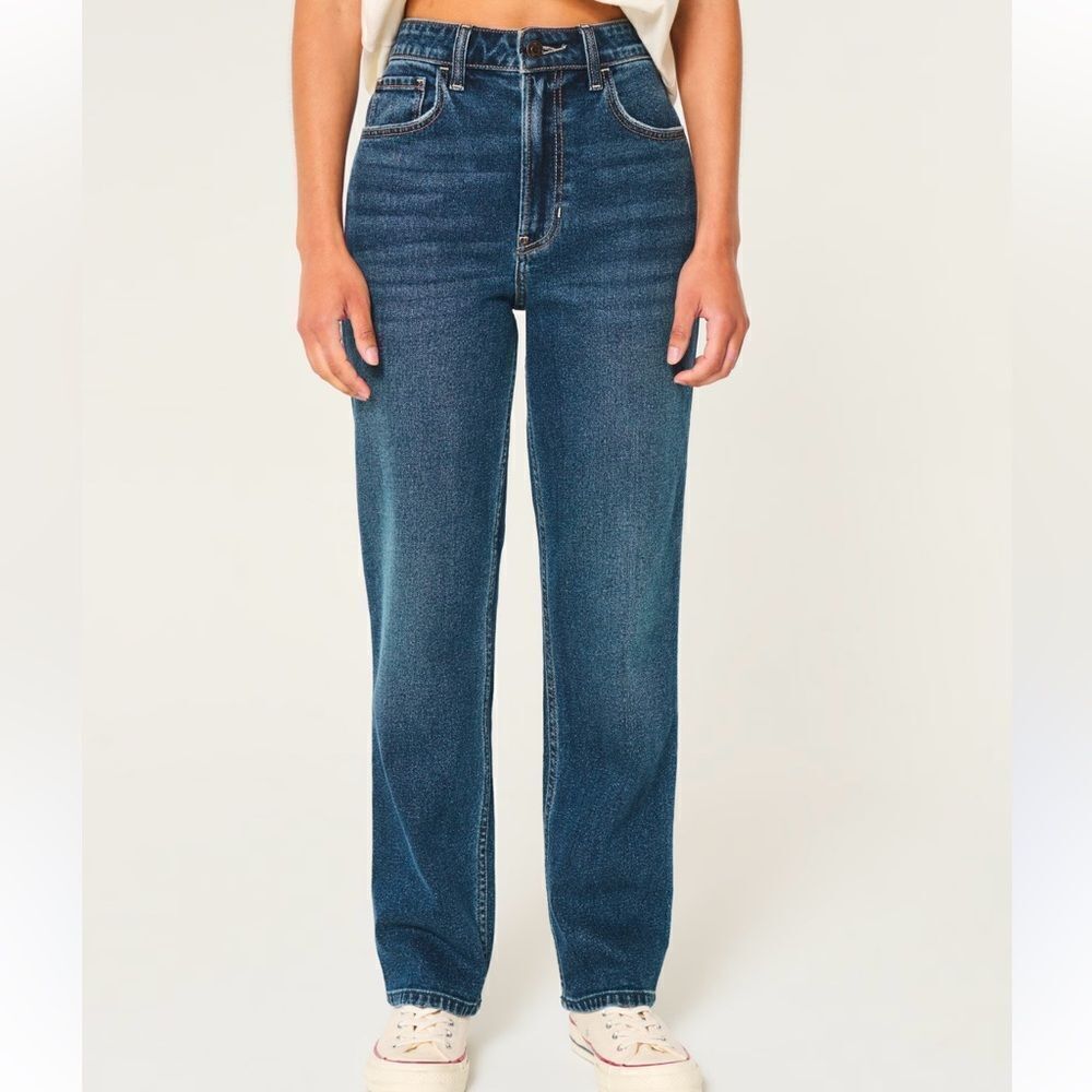 Hollister Ultra High Rise Vintage Stretch Straight Jeans Women’s 7/28 Short